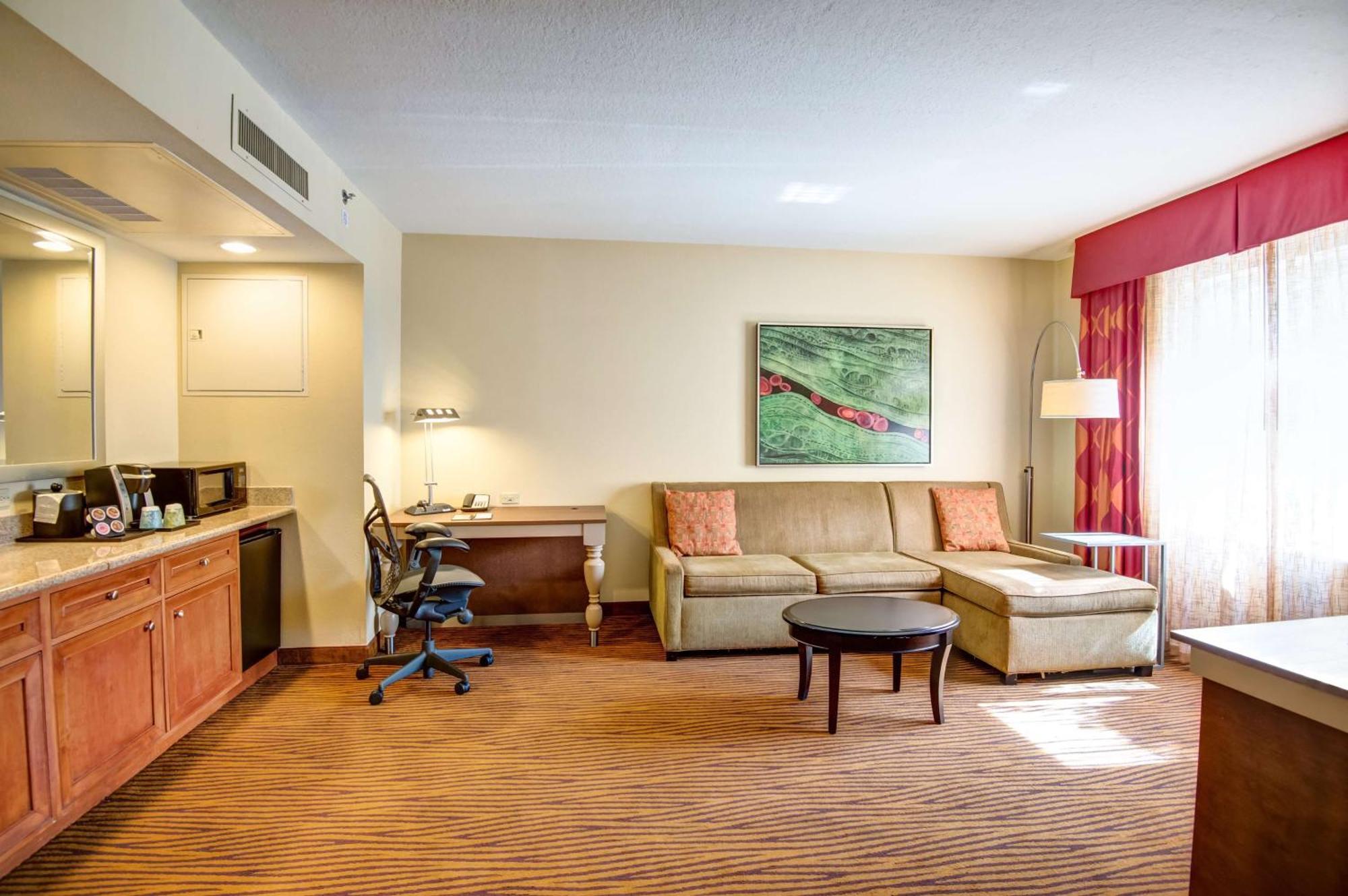 Hilton Garden Inn Tampa Ybor Historic District Dış mekan fotoğraf